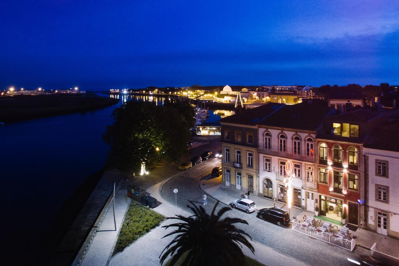 Casa Do Rio Charm Suites วิลาโดคันด์ ภายนอก รูปภาพ